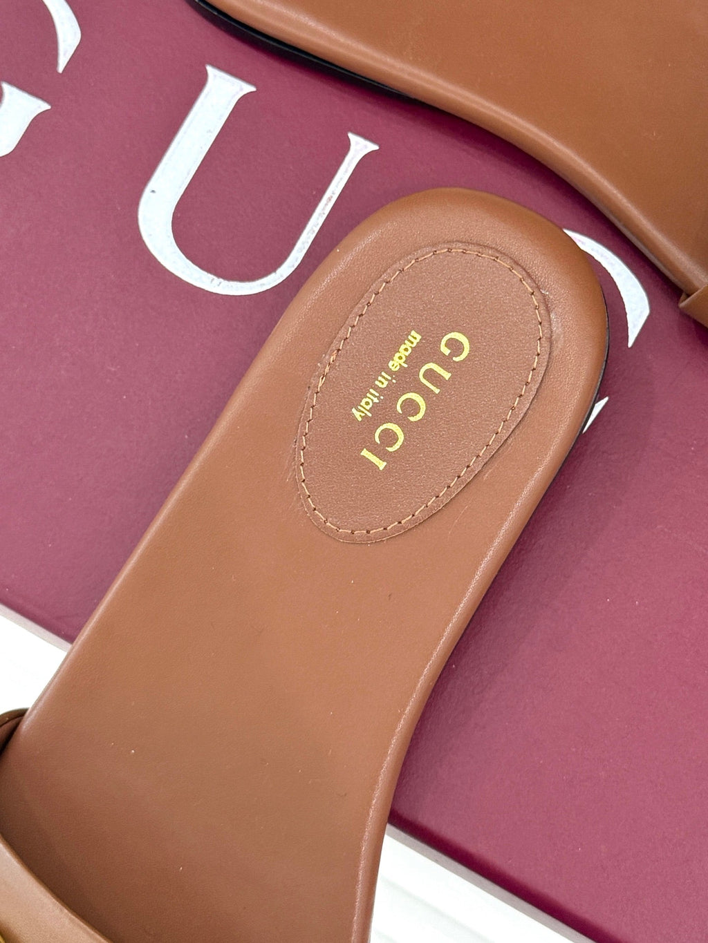 SLIDE SANDALS IN BROWN CALFSKIN WITH GOLD HARDWARE